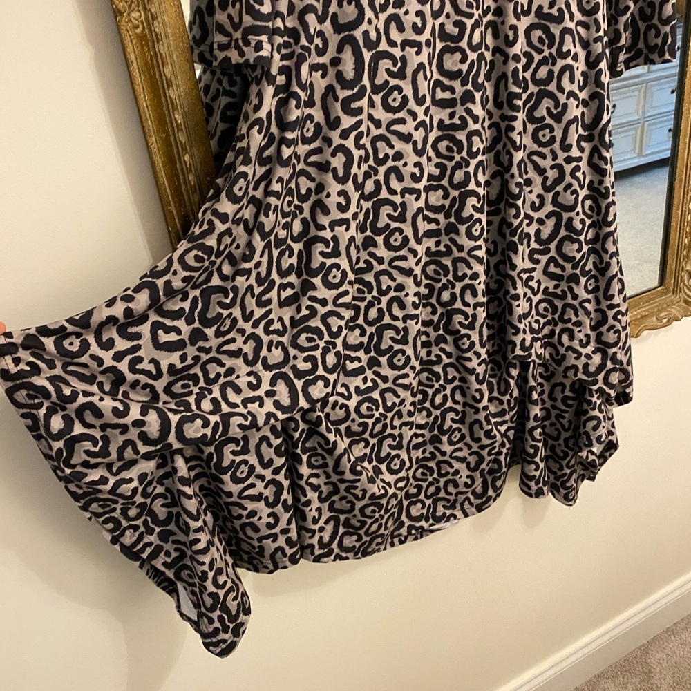 Chic Long Sleeve Leopard Print Dress - Picture 4 of 4